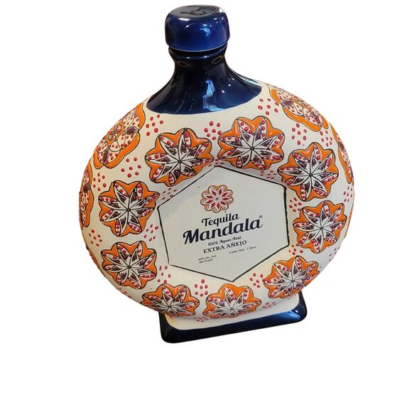 EMPTY BOTTLE Tequila Mandala Extra Anejo Hand Painted Limited Edition Refillable - Picture 1 of 10